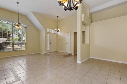 413 Red River Trl, Irving TX  75063-4524 exterior