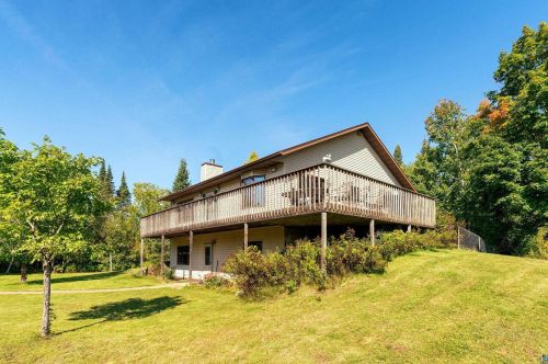 4173 Emerson Rd, Duluth, MN 55803-8311