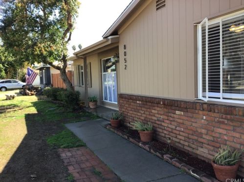 8052 Garfield St, Riverside CA  92504-3036 exterior