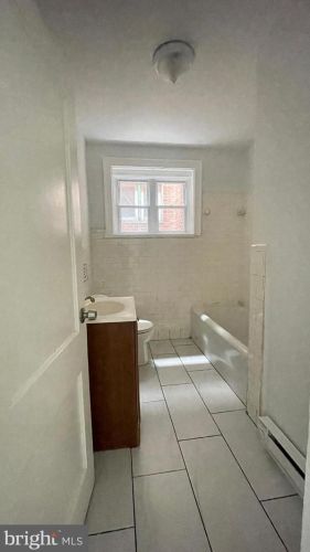 5626 12 St, Philadelphia PA 19141-4102 exterior