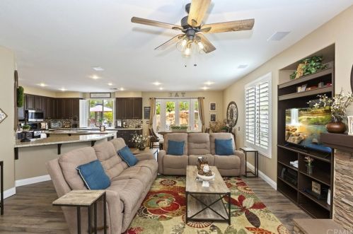 8972 Greenlawn St, Riverside CA  92508-2507 exterior