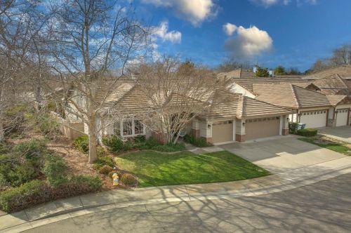 1062 Perazzo Cir, Folsom, CA 95630-7667