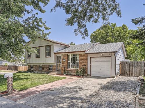 15574 Evans Ave, Denver, CO 80013-1057