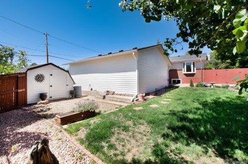 1080 Briarwood Dr, Denver CO exterior