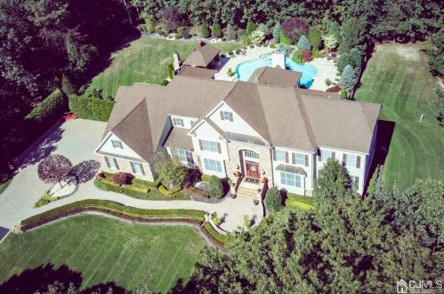9 Winding Woods Way, East Freehold, NJ 07728-9282