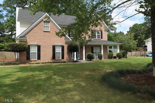 105 Lost Forest Dr, Mcdonough, GA 30252-4042