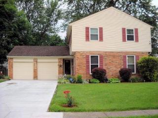 2575 Ambassador Dr, Cincinnati, OH 45231-1818