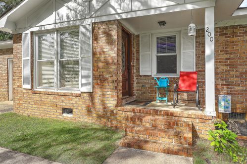 200 Limehouse Dr, Ladson, SC 29456-4830