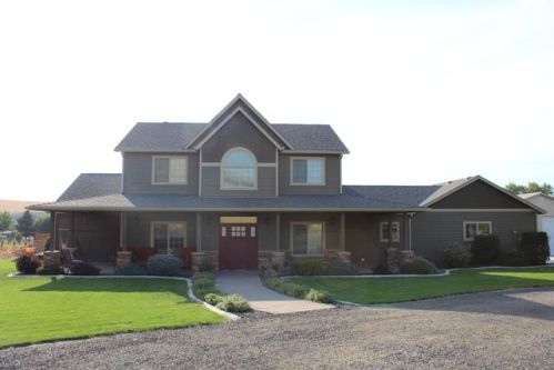 71660 Lk Dr, Cayuse OR  exterior