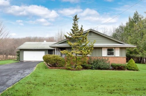 404 Coleman Rd, Middletown, CT 06457-5070