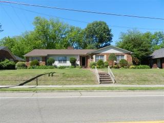 732 College St, Trenton, TN 38382-2502