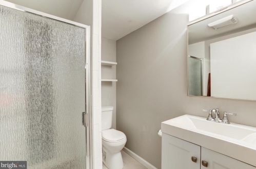 3201 Henderson Ave, Silver Spring MD 20902-1921 exterior