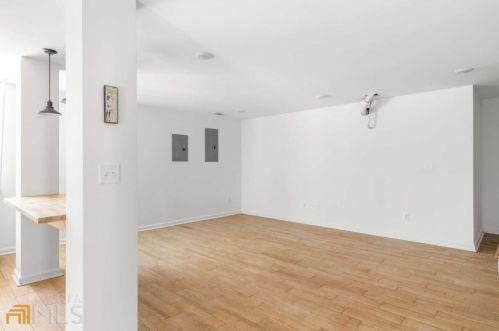 2498 Jewel St, Atlanta GA  30344-2827 exterior