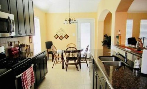 317 Lasso St, Angleton, TX 77515-2773