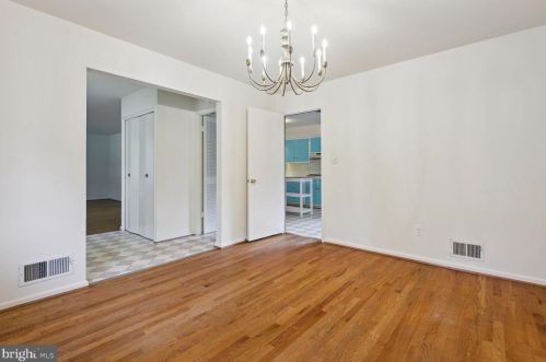 9509 Vance Pl, Silver Spring MD  20901-4720 exterior