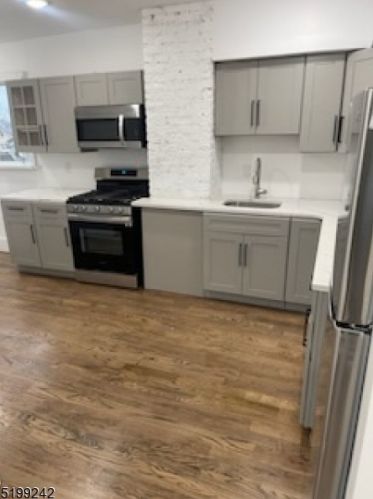 205 Broughton Ave, Bloomfield, NJ 07003-4035