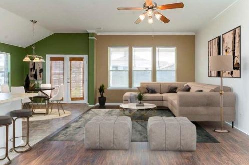 10629 Vista Heights Blvd, Fort Worth, TX 76108-6936