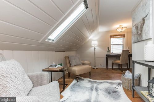 916 Robin Rd, Silver Spring MD 20901-1871 exterior