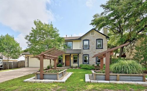 12027 Cherie Dr, Austin, TX 78758-2208