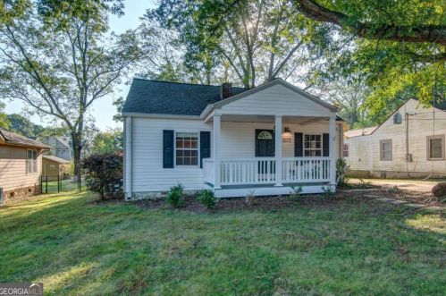 3272 Harrison Rd, Atlanta GA  30344-4931 exterior