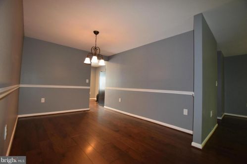 9426 Candleberry Ct, Springfield VA  22015-3252 exterior