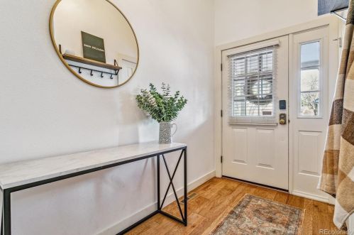 6948 Briarwood Cir, Englewood CO  80112-1151 exterior