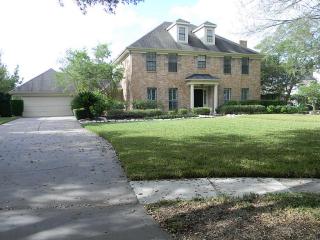 54 Greensward Ln, Sugar Land TX  77479-2503 exterior