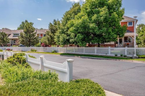 9118 50th Ln, Arvada CO 80002-4431 exterior