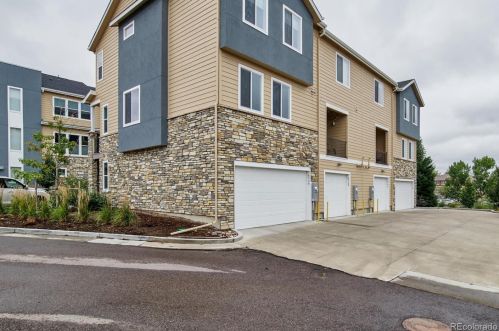 6749 Tempe Ct, Aurora CO  80016-2778 exterior