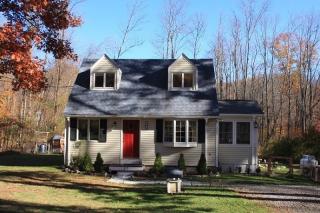 27 Glenbrook Dr, Fredon, NJ 07860-6589