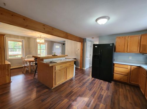 189 Jefferson Dr, Hillsboro, NH 03244-5344