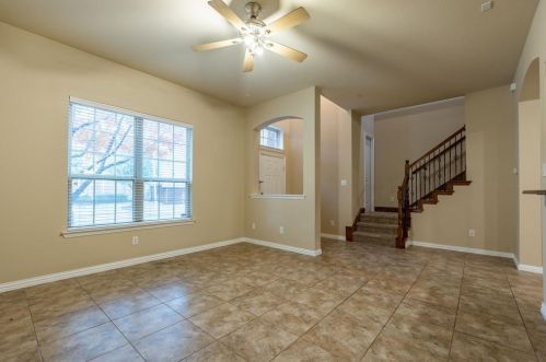 8704 Iron Horse Dr, Irving TX  75063-3915 exterior