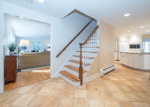 169 Branch Brook Rd, Wilton, CT 06897-1802