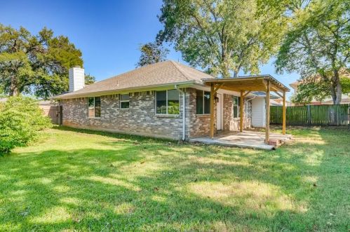 6905 Ruthette Ct, Fort Worth TX  76182-3631 exterior