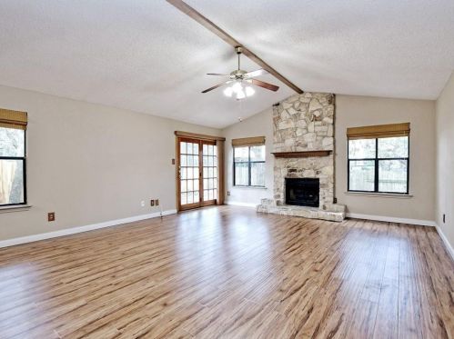 11454 Bristle Oak Trl, Austin TX  78750-1389 exterior