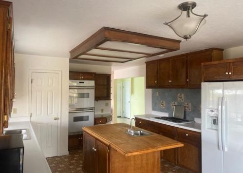 3968 Little John Rd, Copperopolis, CA 95228-9432