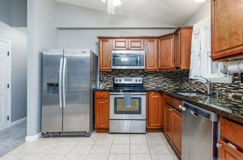 70 Pleasant View Dr, Killingly CT  06241-1213 exterior