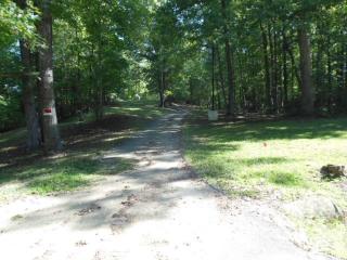 195 Bearden Rd, Roebuck, SC 29376-2900