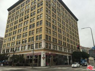 108 2nd St, Los Angeles CA  90012-1586 exterior