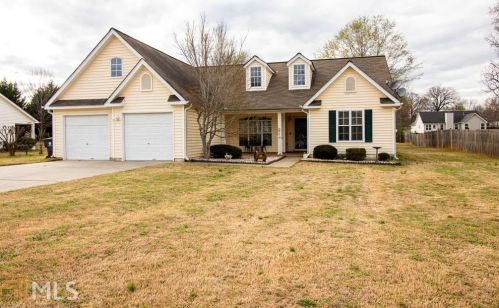 172 River View Ct, Hampton, GA 30228-4903