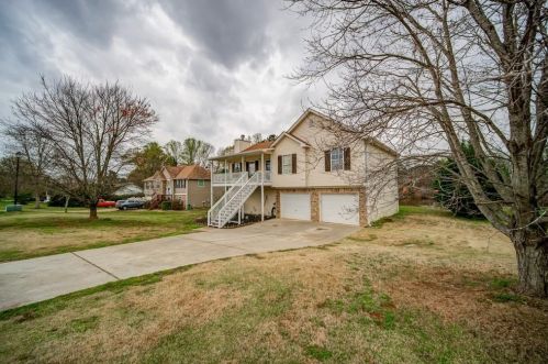 220 Sunlight Cv, Temple, GA 30179-6524
