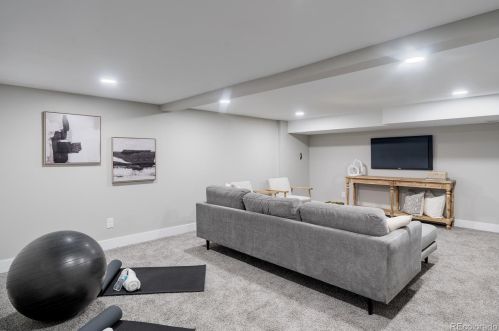 721 5th Ave, Denver CO  80203-3864 exterior