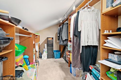 3865 Cinnabar Dr, Saint Paul MN  55122-1614 exterior