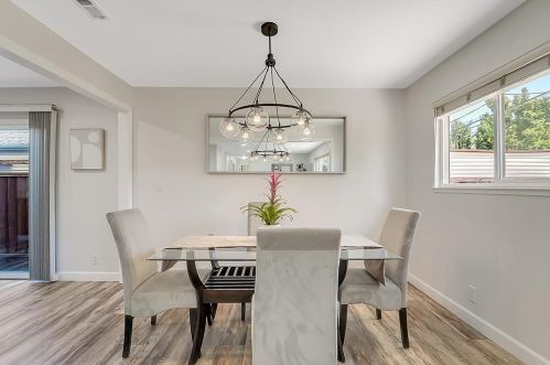1302 Cherry Ct, San Jose, CA 95118-2015