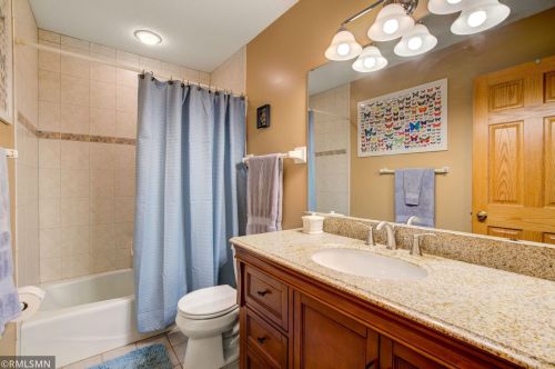 151 Dennison Ave, Saint Paul MN  55126-6237 exterior