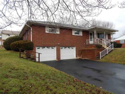 1205 Philip St, Morgantown, WV 26501-7118