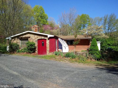 1471 Pifer Rd, Star Tannery, VA 22654-2007