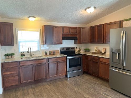 15606 Checotah Dr, Austin, TX 78734-1711