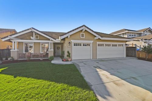 1110 Violet Way, Gilroy, CA 95020-3872