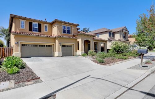 2051 Silence Dr, San Jose, CA 95148-1919